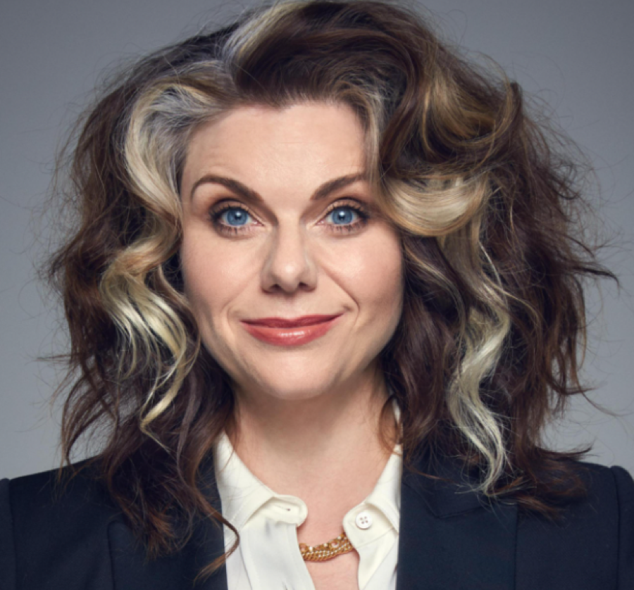 CAITLIN MORAN
